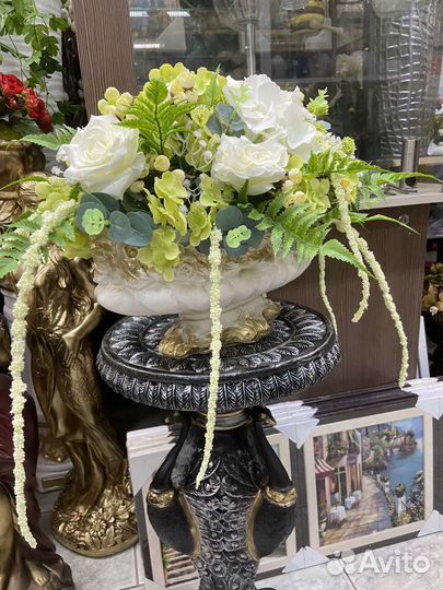 Букет цветов искуственные с вазой