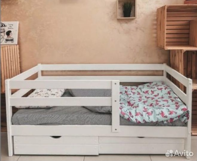 Детская кровать из массива березы