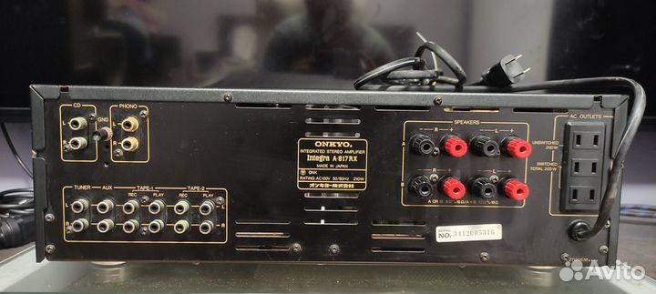 Интегральный усилитель Onkyo Integra A-817RX