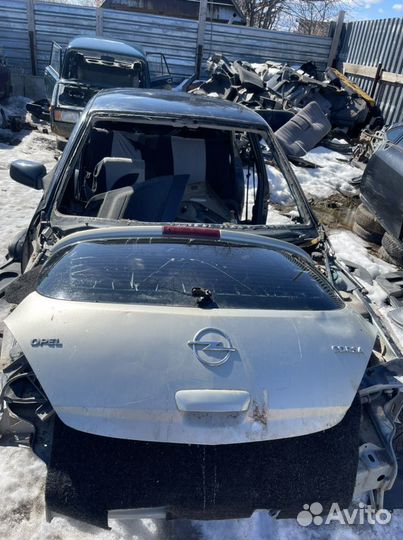 Крышка багажника Opel Corsa D 3х дверка