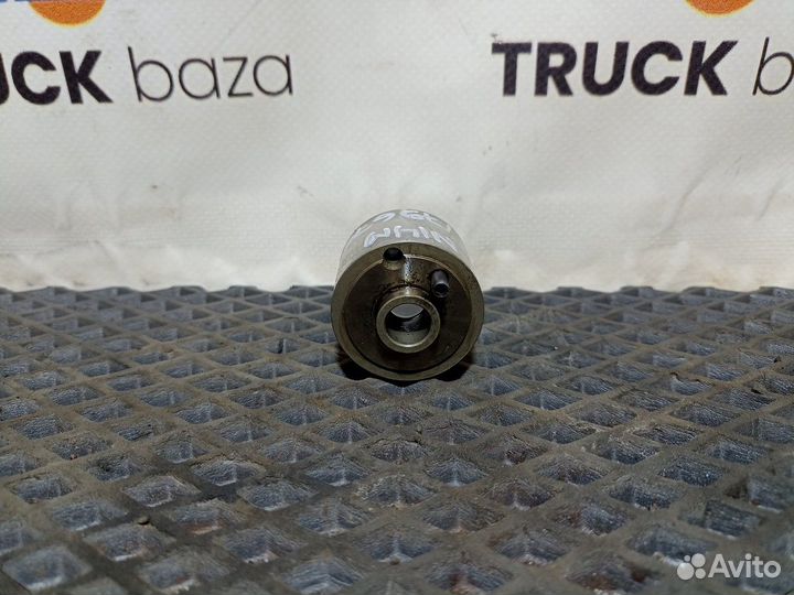 51051055000 Ось шестерни масляного насоса