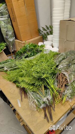 Растения искусственные ампельные свисающие