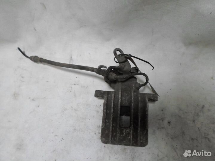 Суппорт задний правый VW Golf Plus 1 (2005-2009)