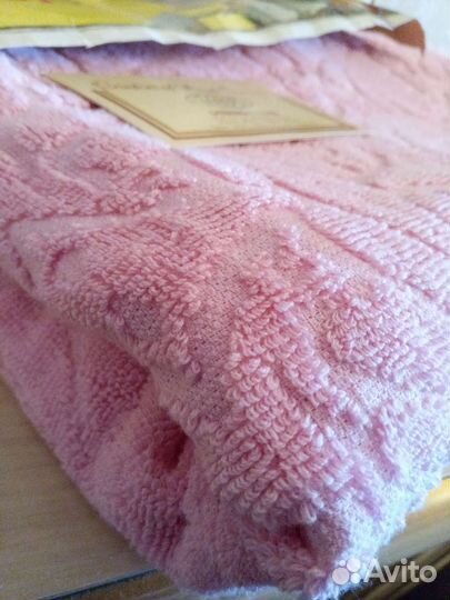 Простынь махровая,Пакистан.Полотенца,комплект