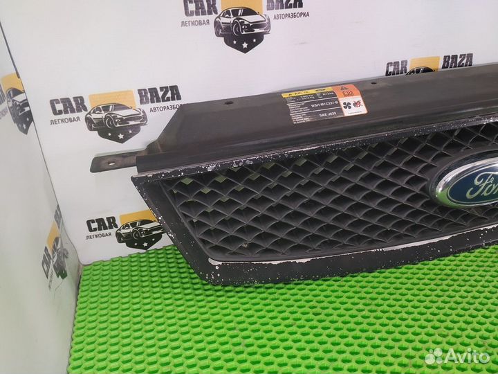 Решетка радиатора Ford C-Max
