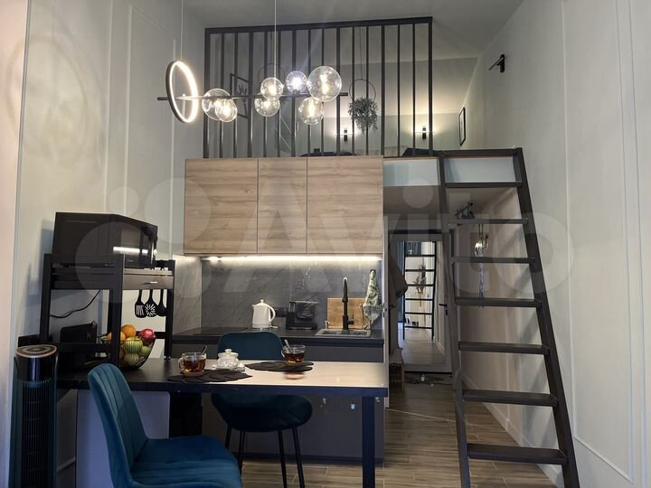 2-к. квартира, 36 м², 3/3 эт.