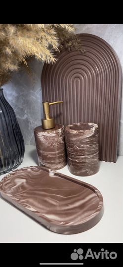 Дозатор для жидкого мыла