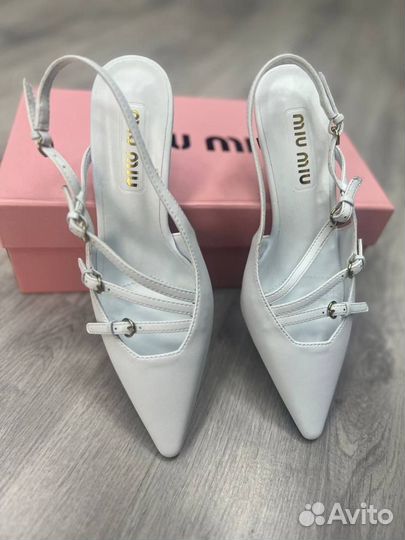 Босоножки Miu Miu