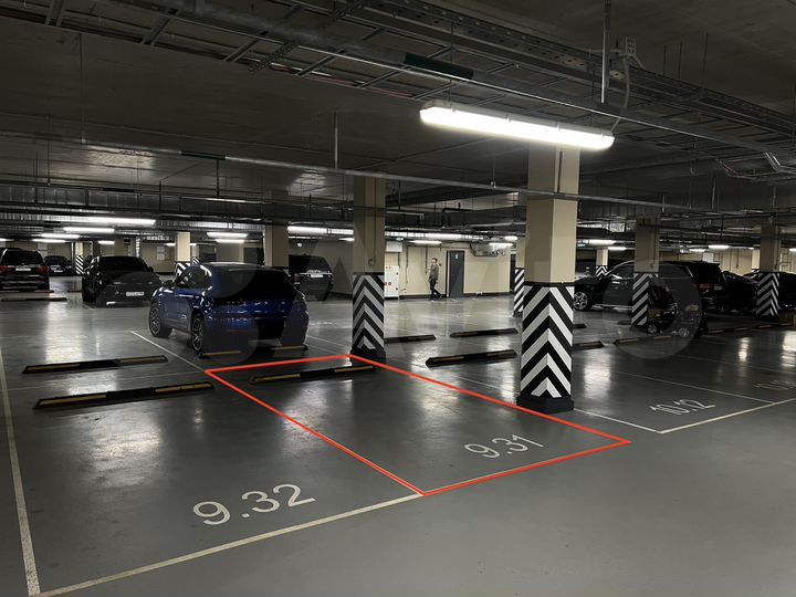 Машиноместо, 15 м²