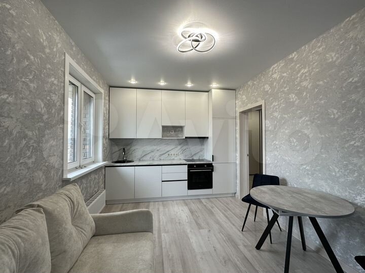 2-к. квартира, 47 м², 10/14 эт.