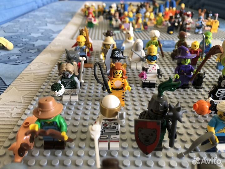 Lego минифигурки 13,14,15 серии симпсоны бэтман