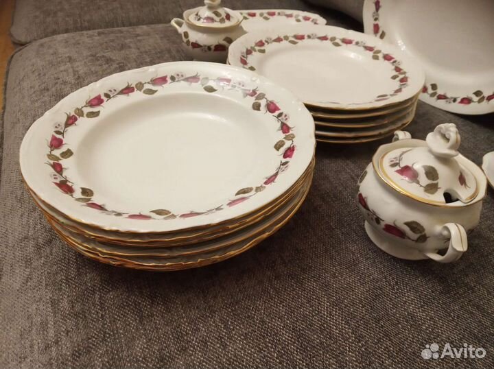 Часть сервиза столового, Польша