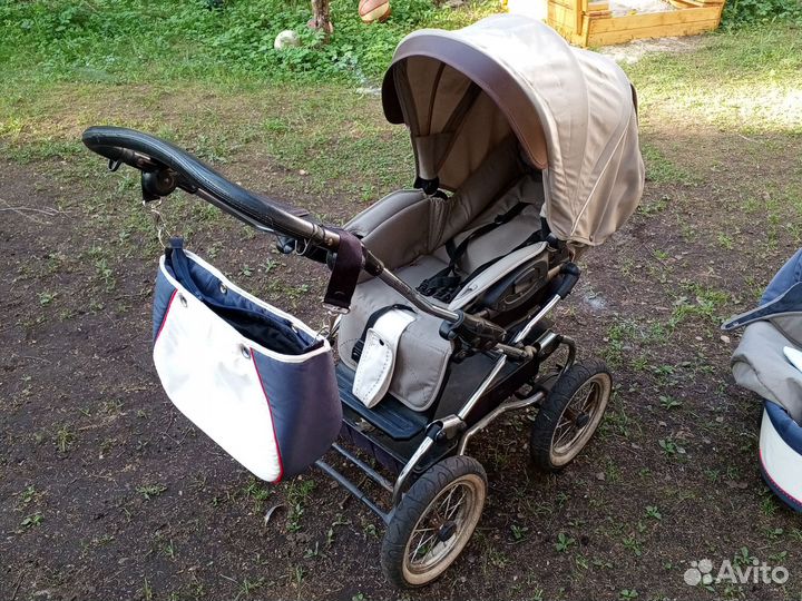 Коляска с люлькой Navington