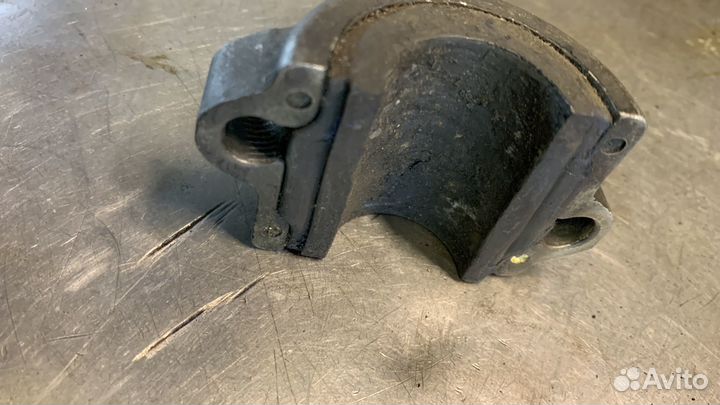 Кронштейн стабилизатора мерседес 211