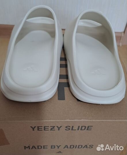 Adidas yeezy slide шлёпанцы