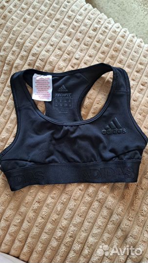 Спортивный топ adidas для девочки
