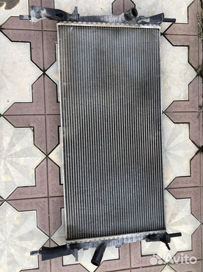 Радиатор охлаждения ford transit