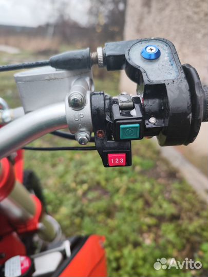 Zuumav CBS 300 / pro