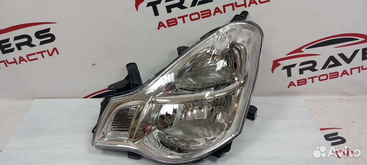 Фара передняя Nissan Almera G15