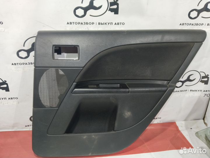 Задние обшивки дверей Ford Mondeo III седан