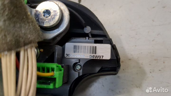 Подушка безопасности водителя Volvo XC70, 2004