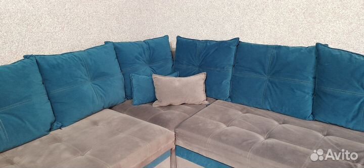 Большой угловой диван бу