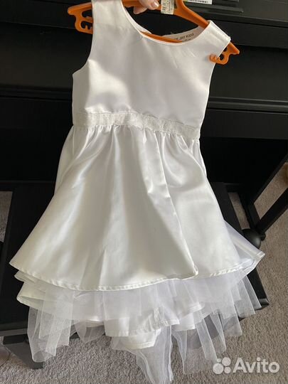 Продам детское платье