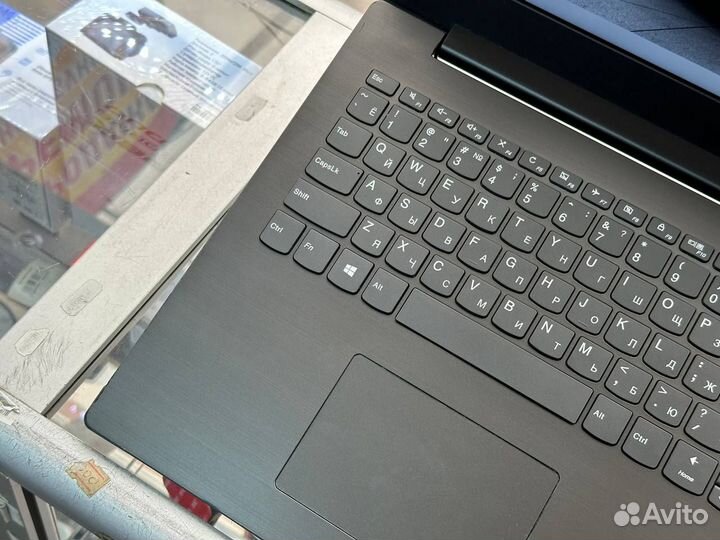 Lenovo ideapad pentium/4/128/ips/fhd