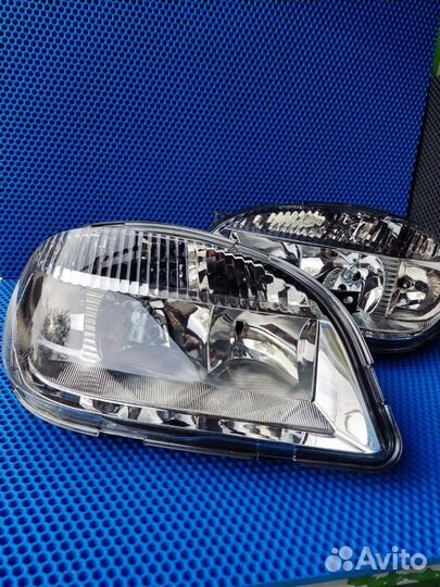Фары ваз 2123 Нива Шевроле Старого образца Новые