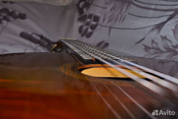 Мастеровая классическая гитара Yamaha GC-3