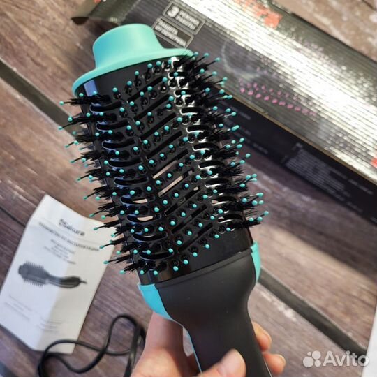 Фен-щетка Sakura новый