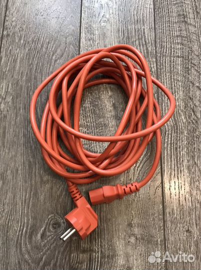 Кабель питания. Длина 4 метра
