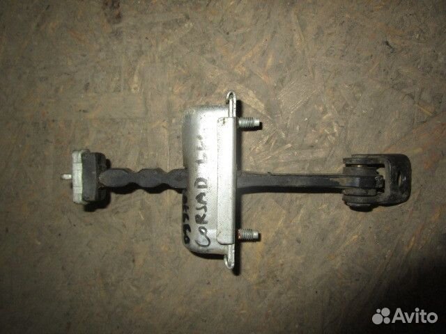 Ограничитель двери передней левой Opel Corsa D 200