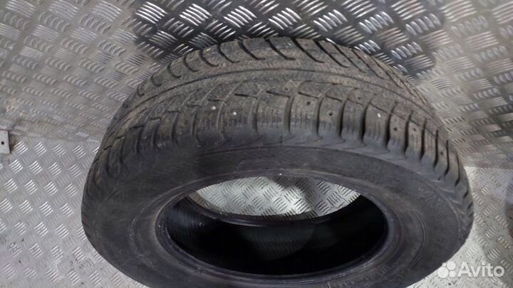 Gislaved Nord Frost 5 215/65 R16 102T