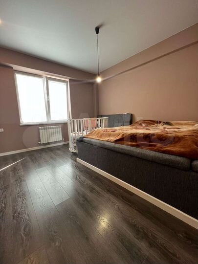 2-к. квартира, 69,4 м², 2/5 эт.