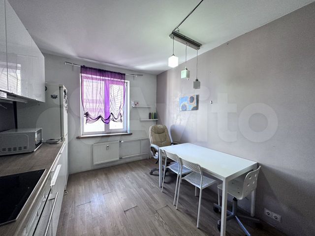 3-к. квартира, 78 м², 10/10 эт.