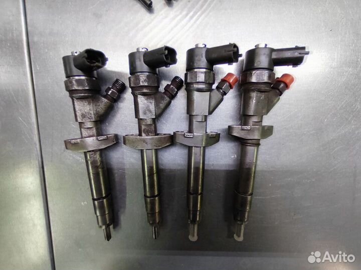 Форсунки 0445110141 2.5dci Renault Master G9U