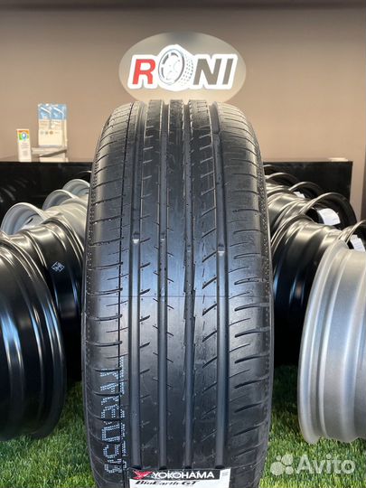 Yokohama BluEarth AE51 235/45 R17 97W