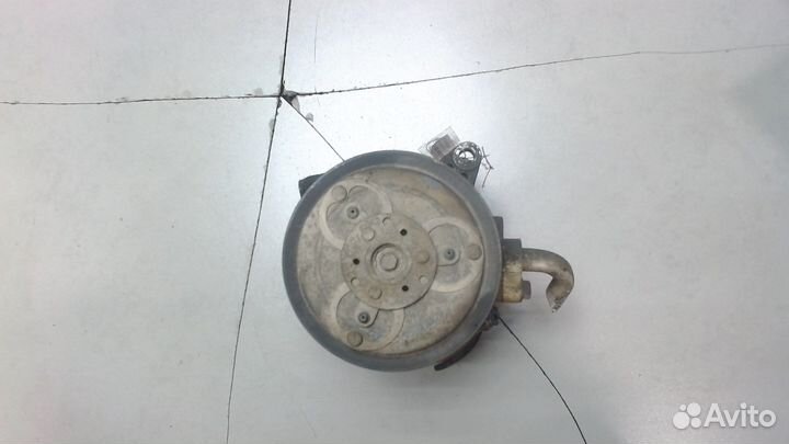 Компрессор кондиционера Nissan Navara, 2001