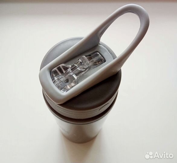 Бутылка для воды металлическая