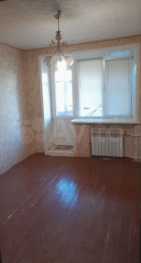 Комната 26 м² в 4-к., 5/5 эт.