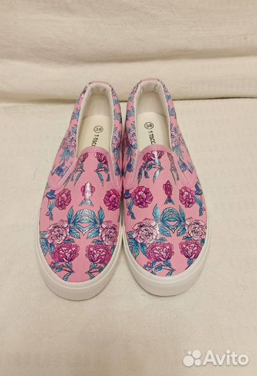 Женские слипоны 38 размера. Новые