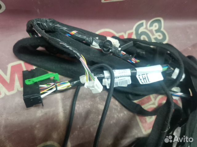 Проводка двери багажника задняя Renault Kaptur