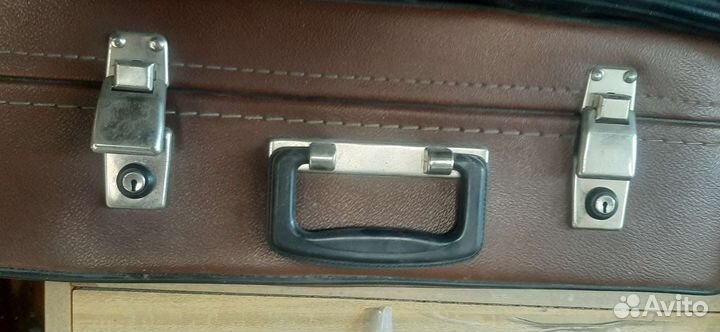 Чемодан СССР в наличии 2,на первом фото - продано