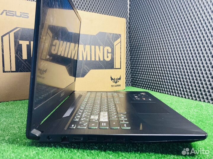 Игровой ноутбук Asus 17.3