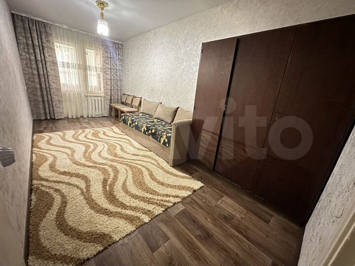 3-к. квартира, 64 м², 1/9 эт.