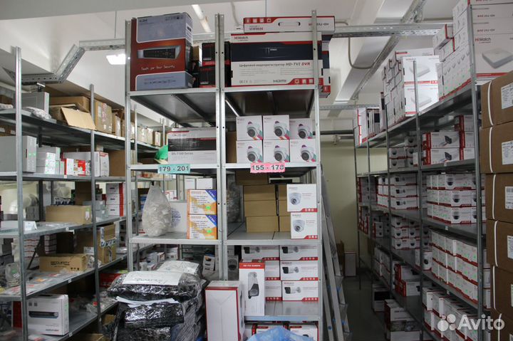 Комплект видеонаблюдения Hiwatch color VU