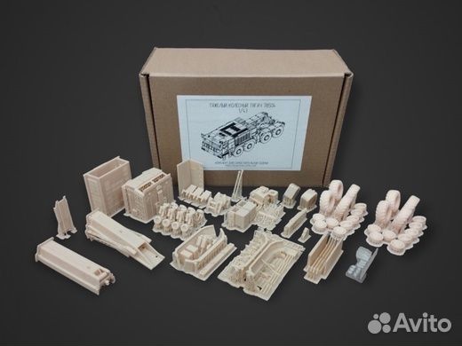 1:43 Сборная модель Грузовик 78504