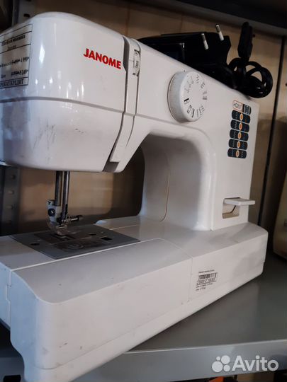 Швейная машина janome hq207