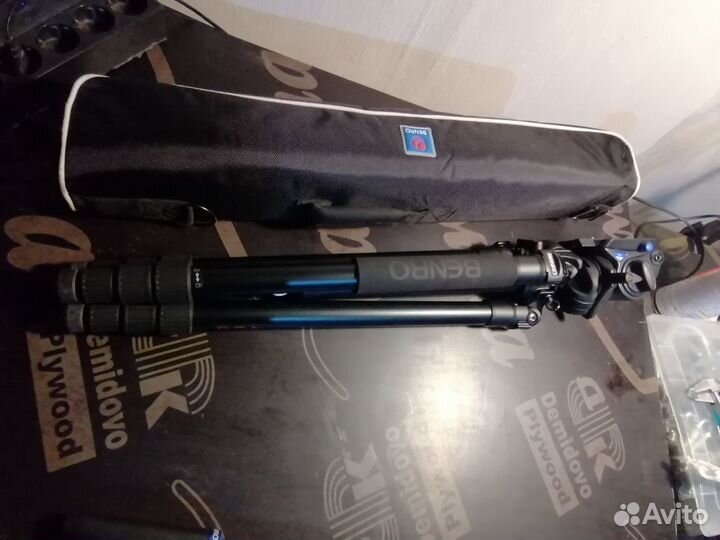 Штатив benro A-298 (A2980T) с видео головой S4